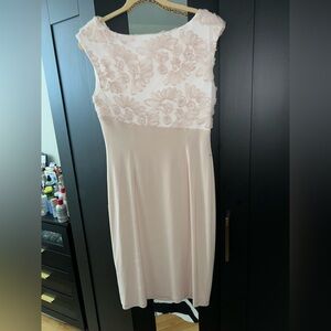 Elegant Floral Lace Dress in Cream